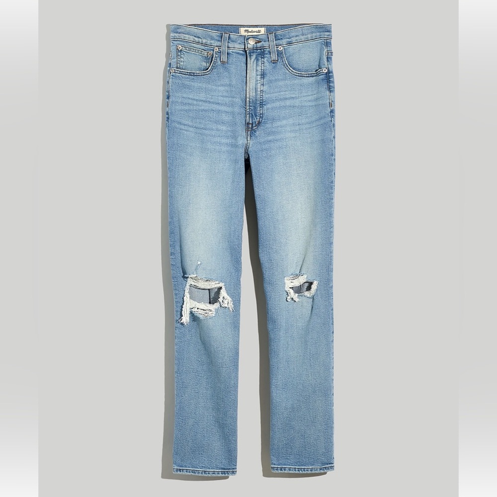 The Perfect Vintage Straight Jean in Danby Wash: Knee-Rip Edition